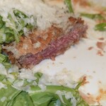 マンマ パスタ - 牛肉のカツレツ断面