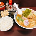 支那そば あまちゃん - 