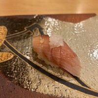 金澤 鮨 洋次郎 - 