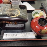 八千代うなぎ蒲焼店 - 