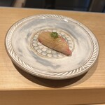 鮨 一二郎 - ショゴ。カンパチの若魚。子供といっても侮れない脂の乗り具合❤️
