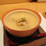 心づくし　いなせ - 【接待・誕生日・デートコース】親方おすすめの一品：たら白子とかぶらあんの茶碗蒸し