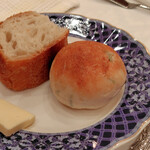 シェ大見山 - パン