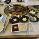 焼肉じゅうじゅうカルビ - 料理写真: