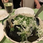 シャン・ドゥ・ソレイユ - 