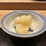 鮨 十兵衛 - ガリ