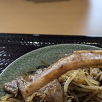 せんだん亭 - けっこう分厚いバラ肉