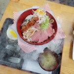 みなと市場 小松鮪専門店 - ◆「海鮮山鉾丼」