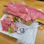 みなと市場 小松鮪専門店 - ◆「中落ち」