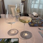 ラ メゾン ドゥ グラシアニ - まずは『白ワイン』で