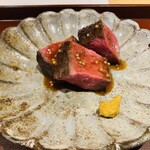 馳走 啐啄一十  - 【写真⑮】炭火焼き高森和牛(沼本カット)の腿肉