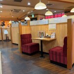 金シャチ珈琲店 - 店内