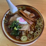 かし亀 - 半ラーメン（醤油）600円