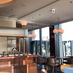 Rossi - 比較的シンプル内装家具デザインながらも上質な空間