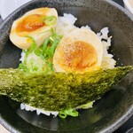 美東サービスエリア（下り線）フードコート - 