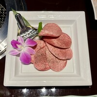 游玄亭 新宿 - タン塩焼 ¥3,900