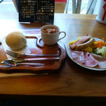 ドイツ国家認定食肉加工マイスターの店 AkitaHam. - マルパンとソーセイジの盛り合わせセット・ハム屋のトマトスープ