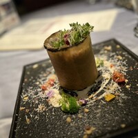 リストランテ・アルコ - 前菜（島浦真鯛の炙りソリッドなカルパッチョ　チーズソースとパルメザンチーズ）