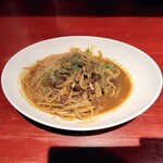 カヴァル・カンティ - 牛挽き肉の和風カレーパスタ