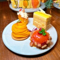 ERUTAN RESTAURANT BAR - 