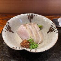 鮨 かの - 何かをを藁で炙ったもの（さわらだったと思う）