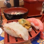 もりもり寿し 近江町店 - 