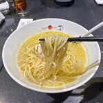 Japanese Soba Noodles 蔦 - 自家製麺の細麺ストレート