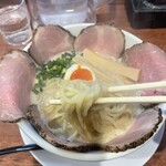 ラーメン家 みつ葉 - 