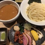 鴨出汁中華蕎麦 麺屋yoshiki - カモックスつけ麺