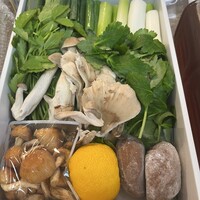 比良山荘 - 地の冬野菜、栃餅、ゆず付き