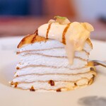 タヴェルナハンバーグ - 2024.12 エンジェルのミルクレープ（プチ 528円）