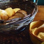 テオドーラ - 自家製パン