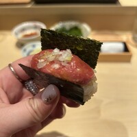 鮨結う紬 - 