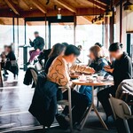 SHOZO COFFEE KARUIZAWA - 内観