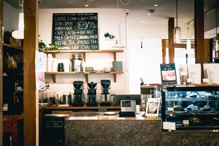 SHOZO COFFEE KARUIZAWA - 내부 인테리어