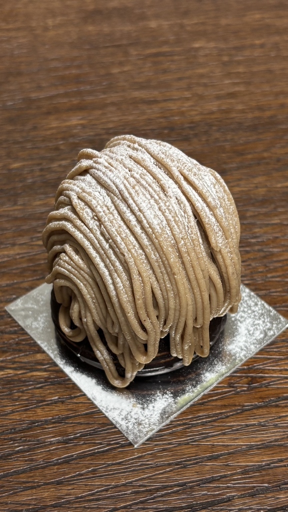 LA PATISSERIE KATSURA（ラ パティスリー カツラ）（南森町