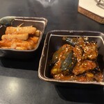 ホルモン本舗 我家 - ★長芋キムチ
      ★ナスキムチ
      新入りの長芋キムチを即オーダー！
      我家定番のナスキムチと同様に極ウマ♡