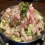 むすび屋 - コラーゲンもつ鍋(塩)