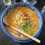 ごっつりラーメン - 赤のごっつりラーメン全景