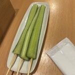 秋吉 - ヨメ様大好きなキュウリ　（原価を考えてしまう庶民なワタシ）