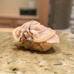 神田錦町 鮨たか晴 - 煮蛤