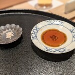 神田錦町 鮨たか晴 - 沖縄屋我地島の塩　＆　お醤油