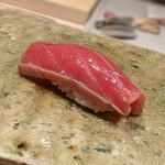 神田錦町 鮨たか晴 - 赤身の漬け