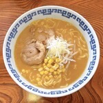 ヘルシーレストラン パセリ - 味噌ラーメン
