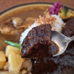 Da.uchi Curry - ほろほろ美味しい和牛ネック！
