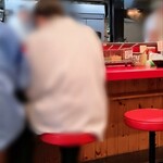 豚骨醤油ラーメン 王道家 - 