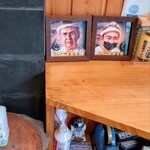 豚骨醤油ラーメン 王道家 - 