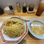美味しい炒飯の店 満福 - 