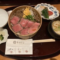すき焼きと牛まぶし ももしき - 
