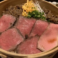 すき焼きと牛まぶし ももしき - 